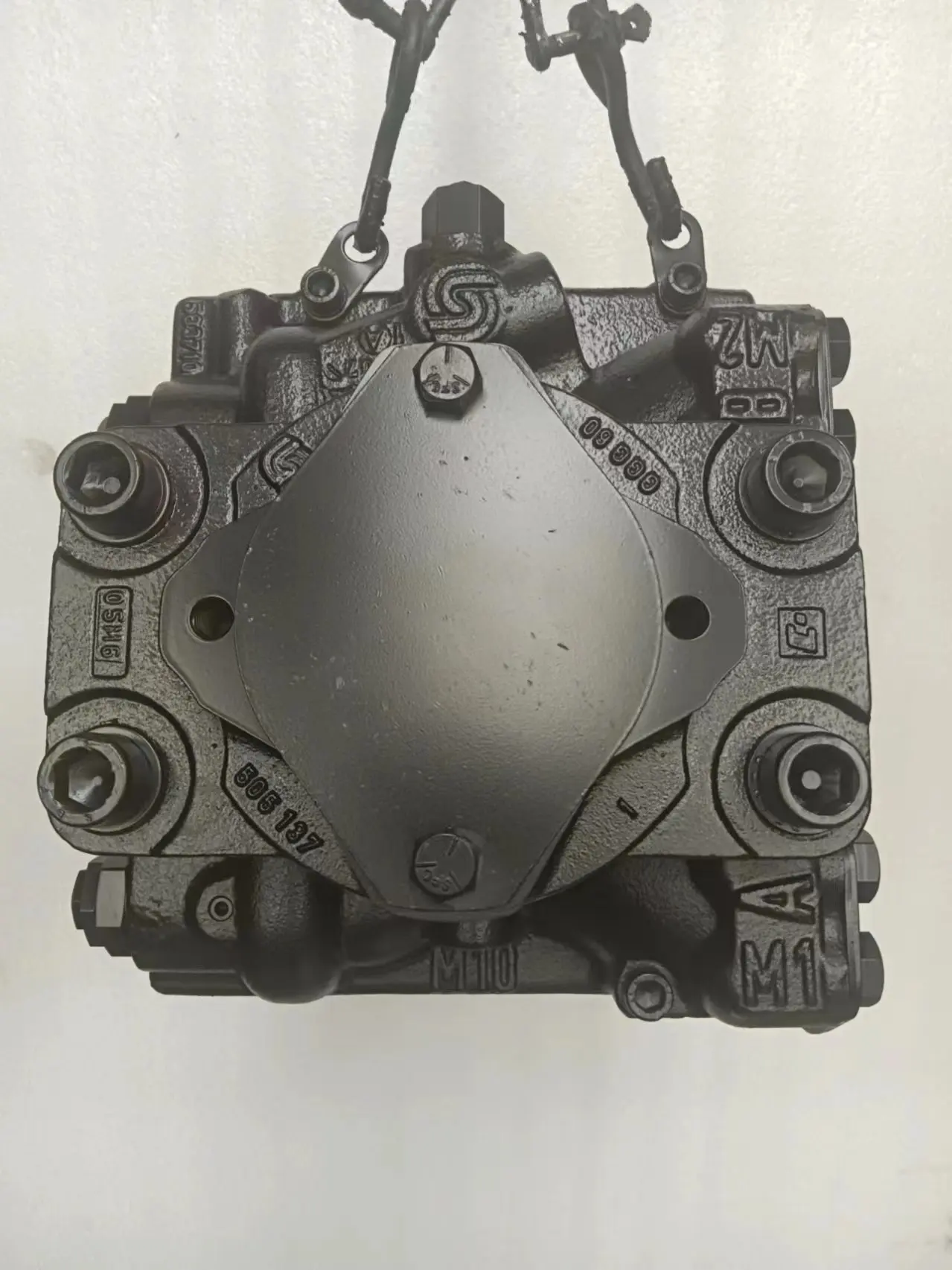 90R 90R55 90R75 90R100 90R130 90R180 90R250 гидравлический поршневой насос 90R180HF1NN80T4CSHO3NNN 353524