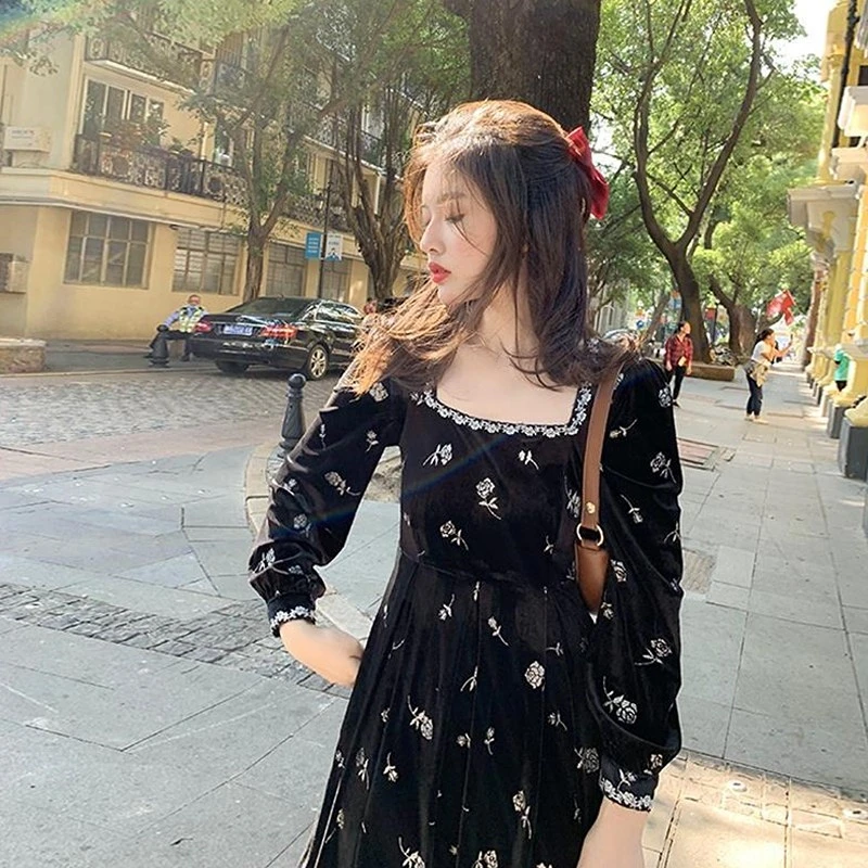 

Spring Fall Women High Waisted Lace Patchwork Full Sleeve Floral Black Velvet Dress , Woman Flower Square Collar Velour Dresses