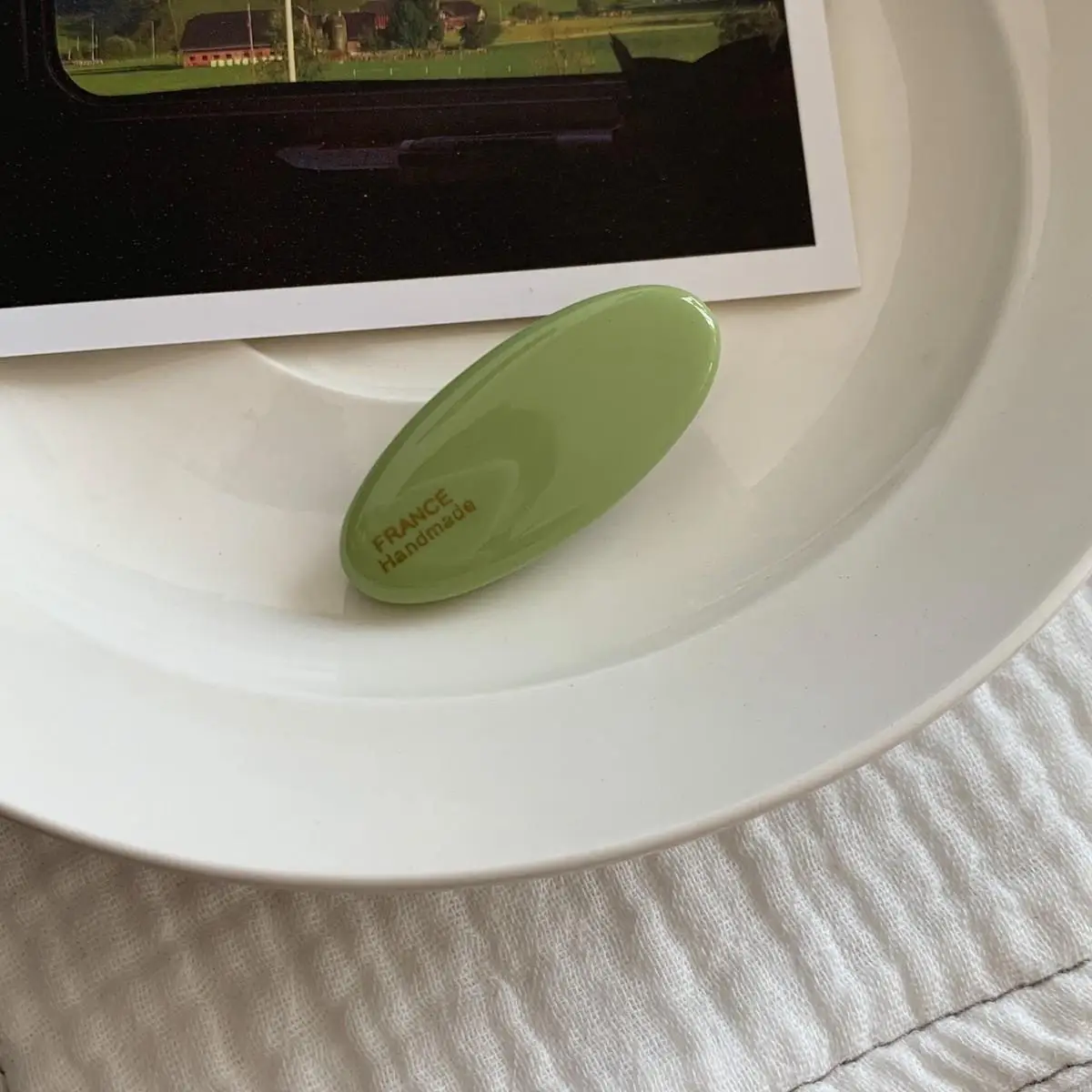 Женские заколки для волос яркие золотистые аксессуары