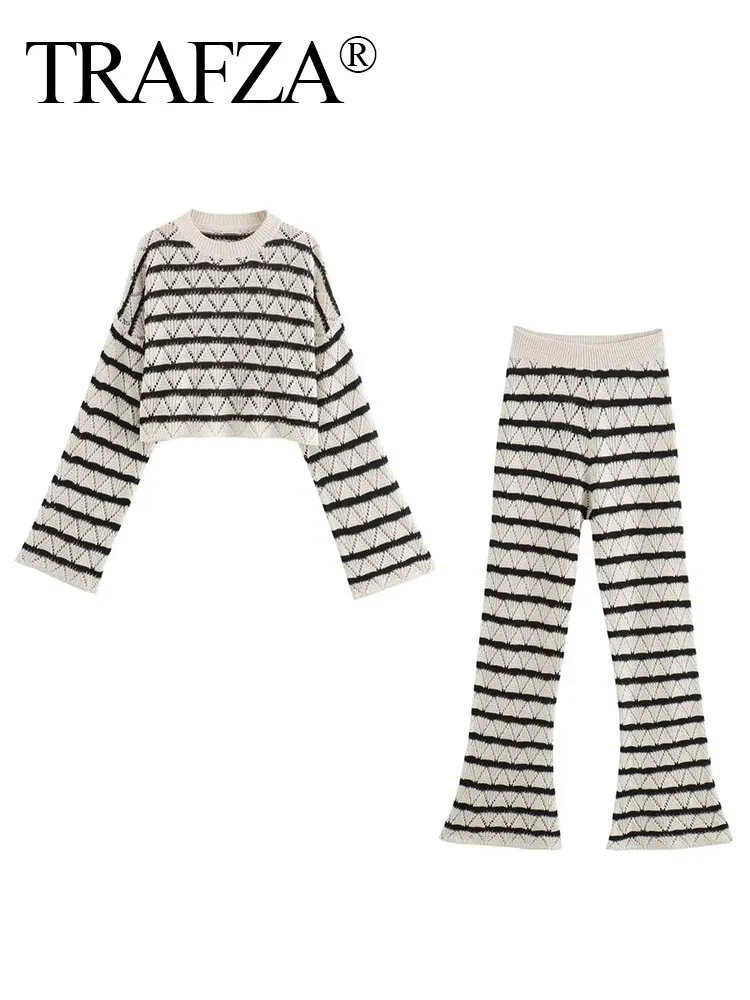 Женский трикотажный комплект офисных женских брюк в полоску TRAFZA с длинными