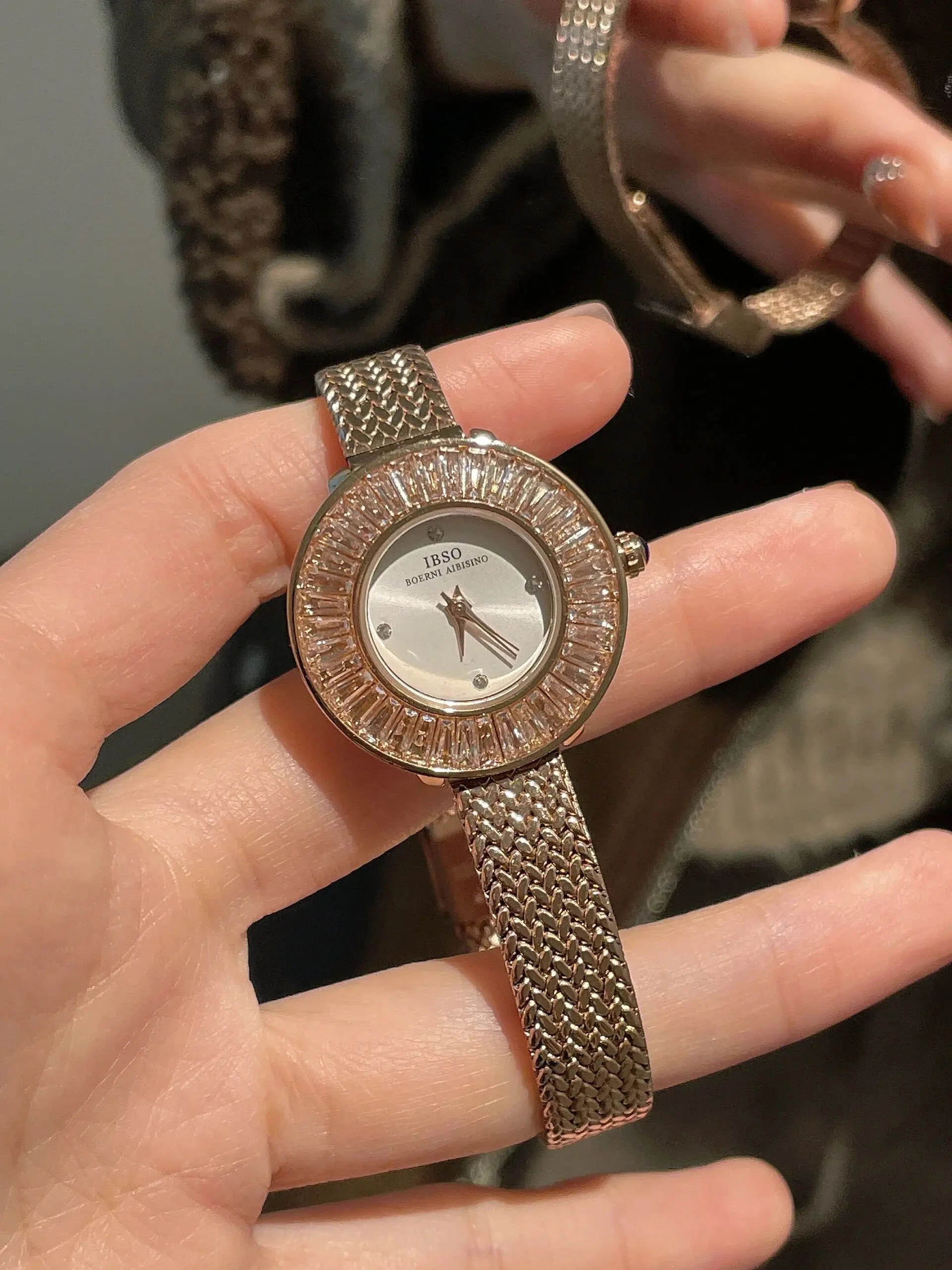 Rose Gold Steel Band High Quality Quartz Women's Watch Elegant Fashion Casual Watch Designer Dial Light Luxury Gift Watch