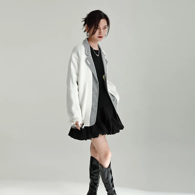 2022 Fall Senior Sense of Fake Two Pieces Knitted Shirt Splicing Suit Jacket Female Niche Design Tops