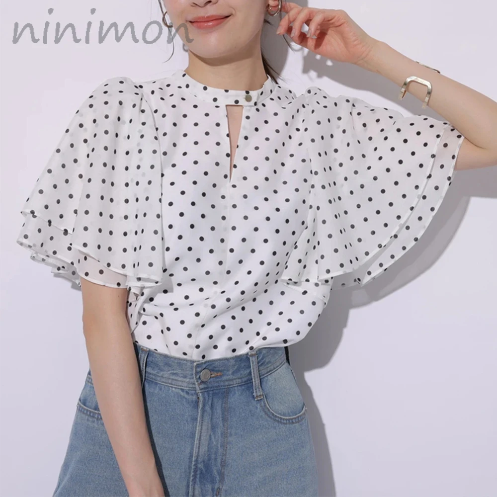 

Блузка женская шифоновая двухслойная с оборками и круглым вырезом