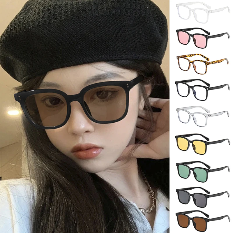 

2022 Rice Nail Square Sunglasses Women Retro Rectangle Fashion Sunglasses Ladies UV Protection Black Classic Sunglasses