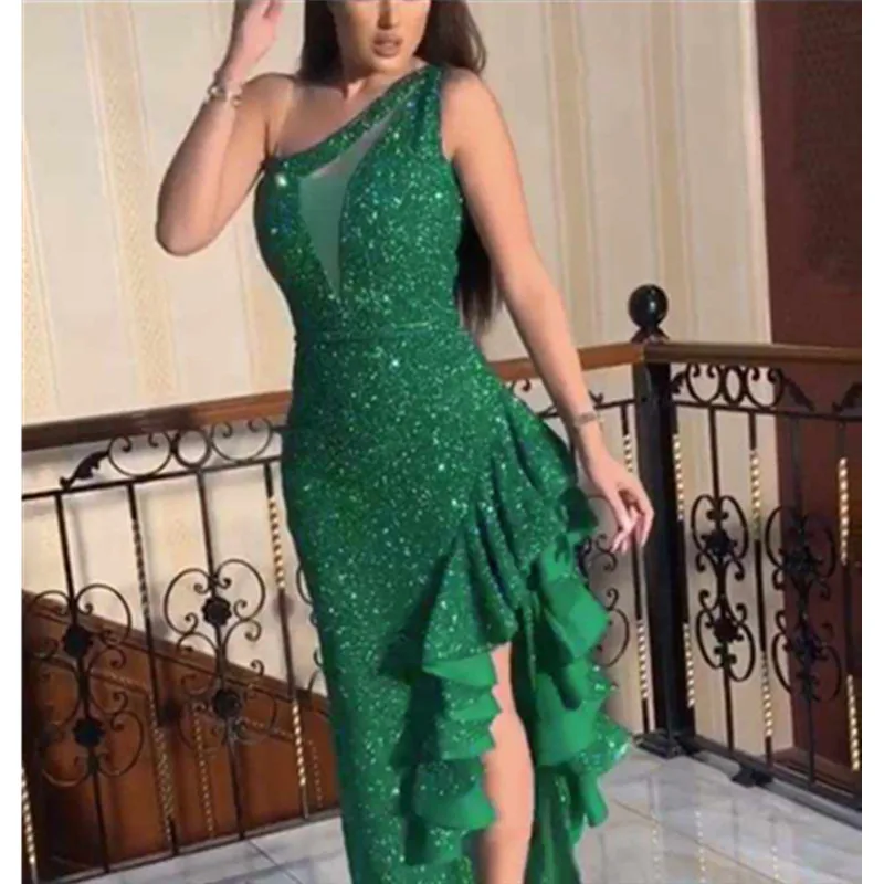 Spring new arrival fashion sexy sequins slim fit elegant fishtail gown single sleeved ladies temperament halter evening dress