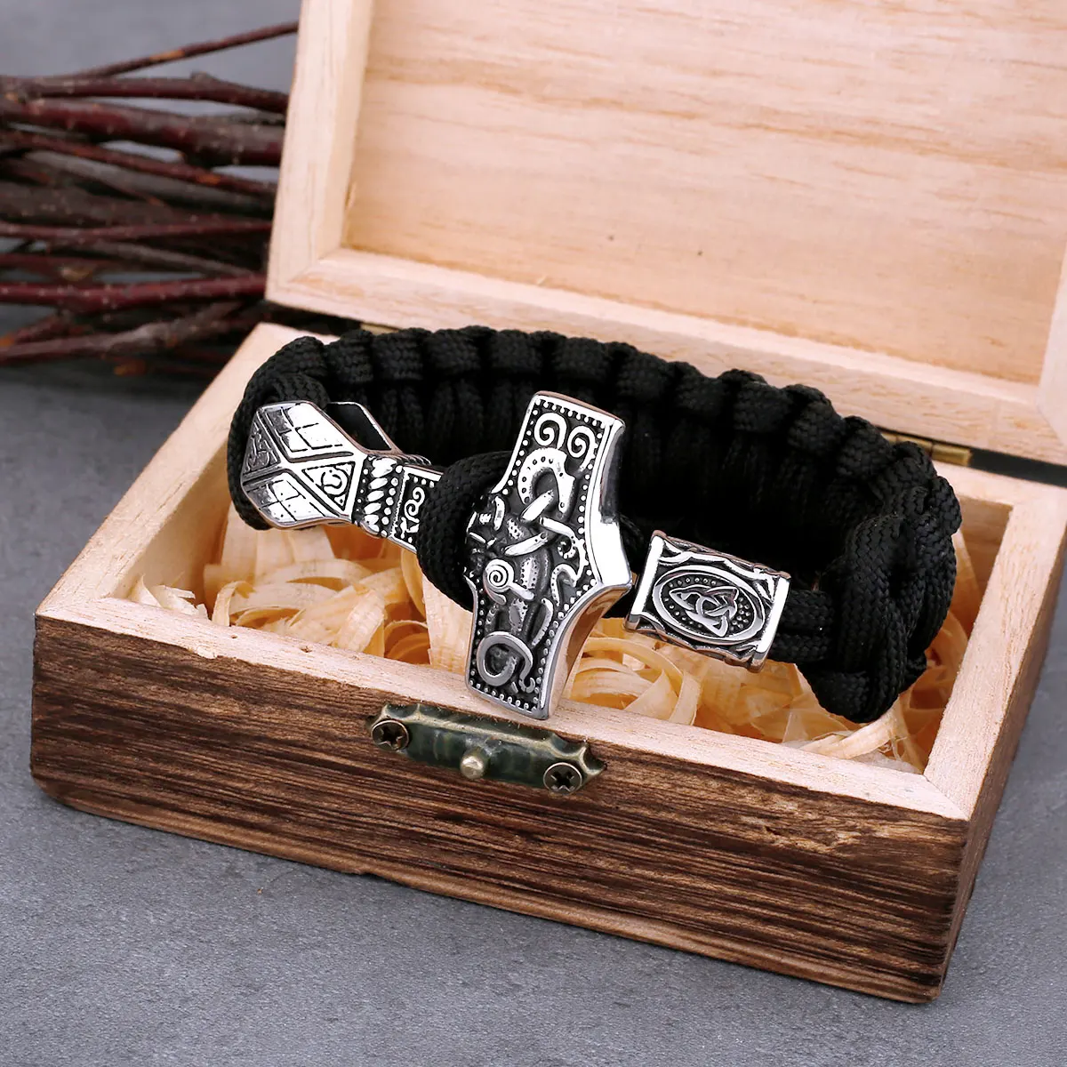 

Classic Nordic Men's Bracelet Thor's Hammer Paracord Chain Amulet Never Fade Celtic Rune Beads DIY Handmade Fashion Jewelry Gift