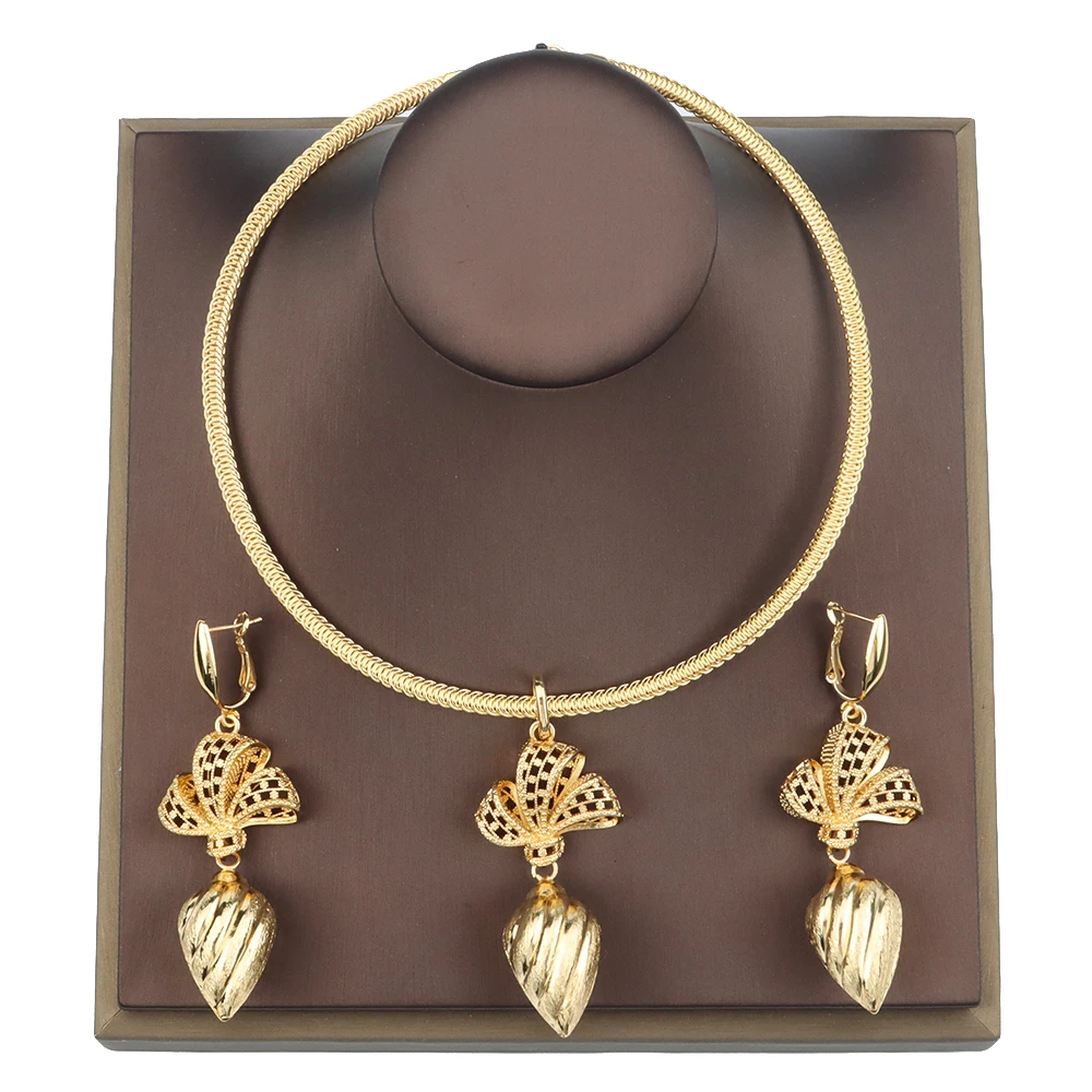 

African Jewelry Sets For Women Dubai Gold Color Radish Shape Pendant Necklace Bracelet Ring Nigerian Bridal Wedding Costume Set
