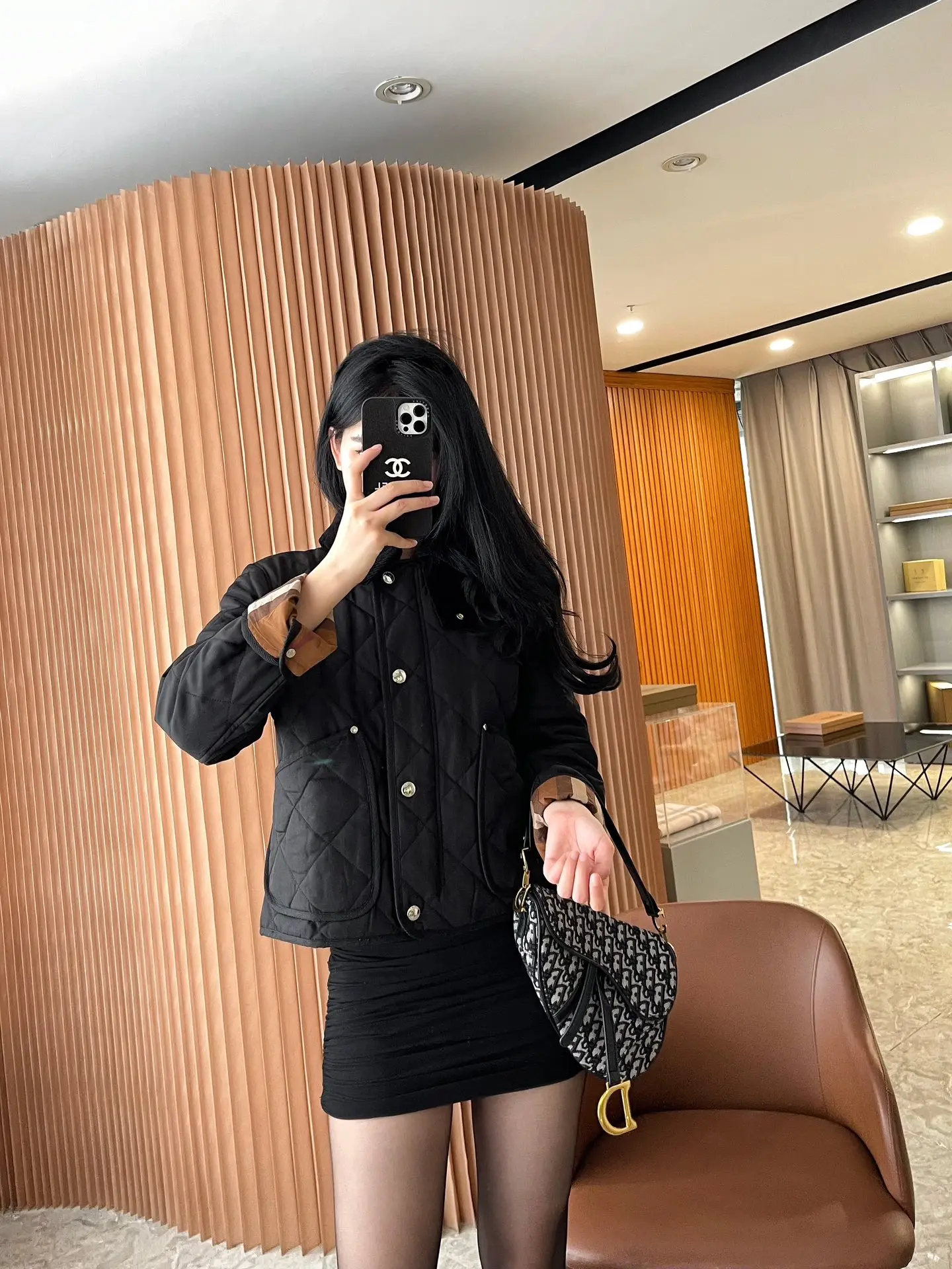 пуховик Burberry свободное зимнее теплый плотное пальто новинка 2024 модная зимняя