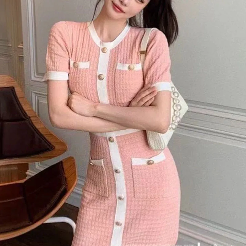 Элегантное Мини-платье На Пуговицах В Корейском Стиле Осень-зима 2024