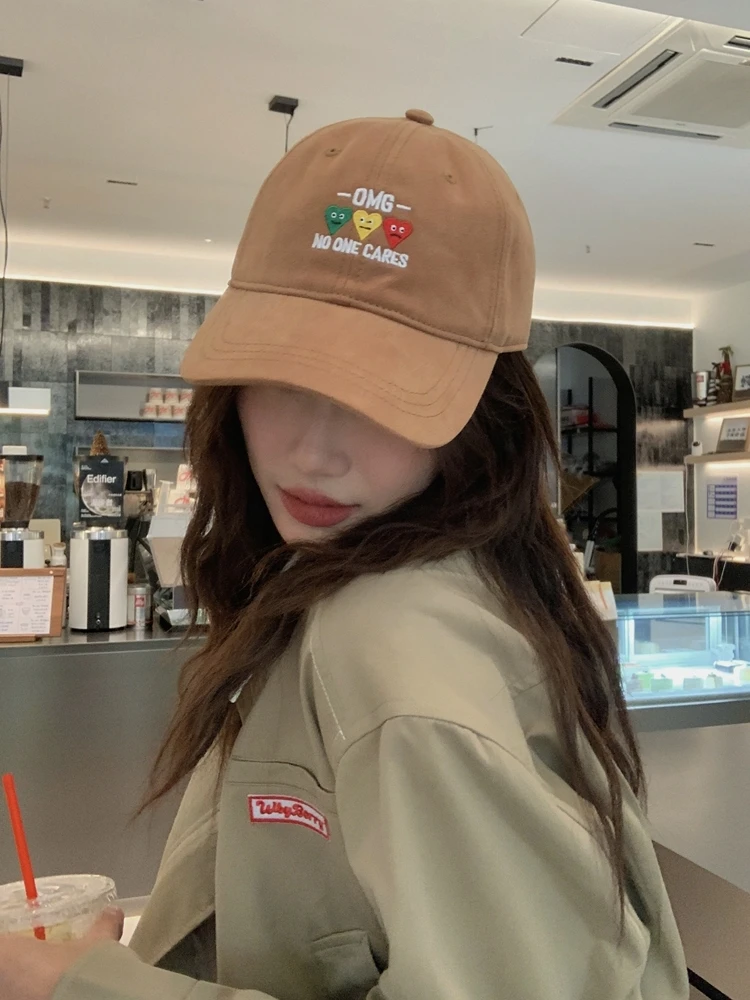 Бейсболка с вышивкой в виде сердца из Южной Кореи демисезонная Солнцезащитная