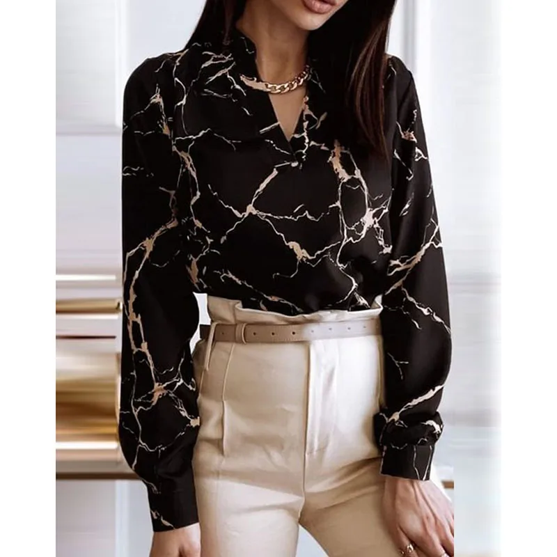 Футболка женская офисная однотонная с длинным рукавом и V-образным вырезом |