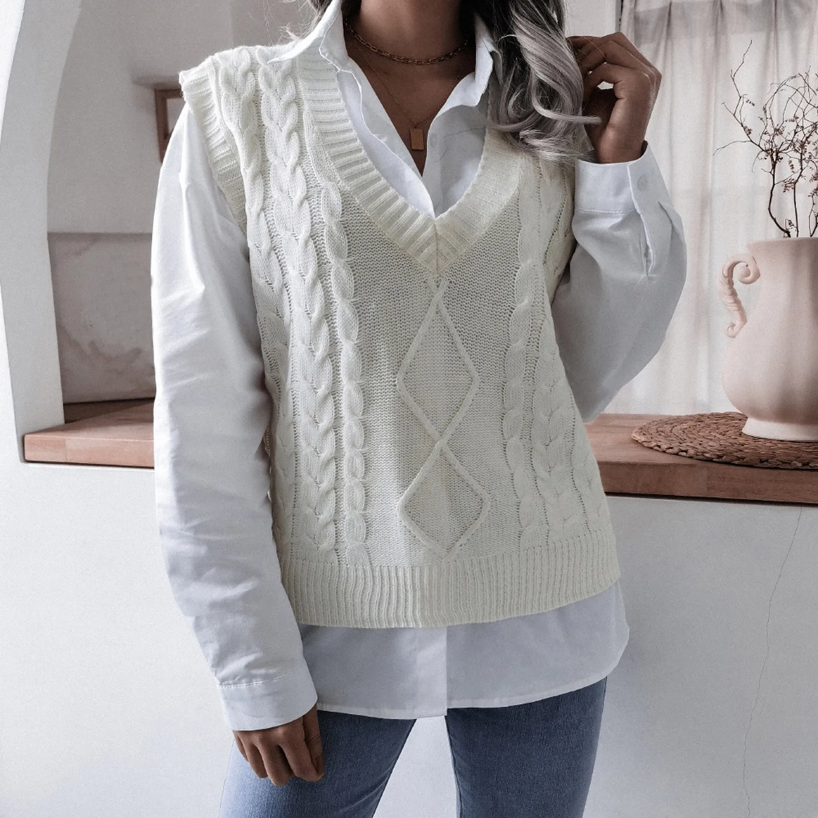 

Women'S Autumn And Winter V-neck Knitted Sweater Vest Solid Color Cable Knitted College Wind Sleeveless Long Cardigans for Women