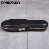 Портативные мужские туфли, которые складываются в чехол, их можно носить в обычном кармане#4