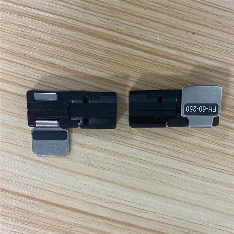 Made in China FSM-22S FSM-12S FSM-60S FSM-70S FSM-80S Fusion Splicer Shealth 250um Clamp/FH-60-250 Fiber Holder 1 Pair