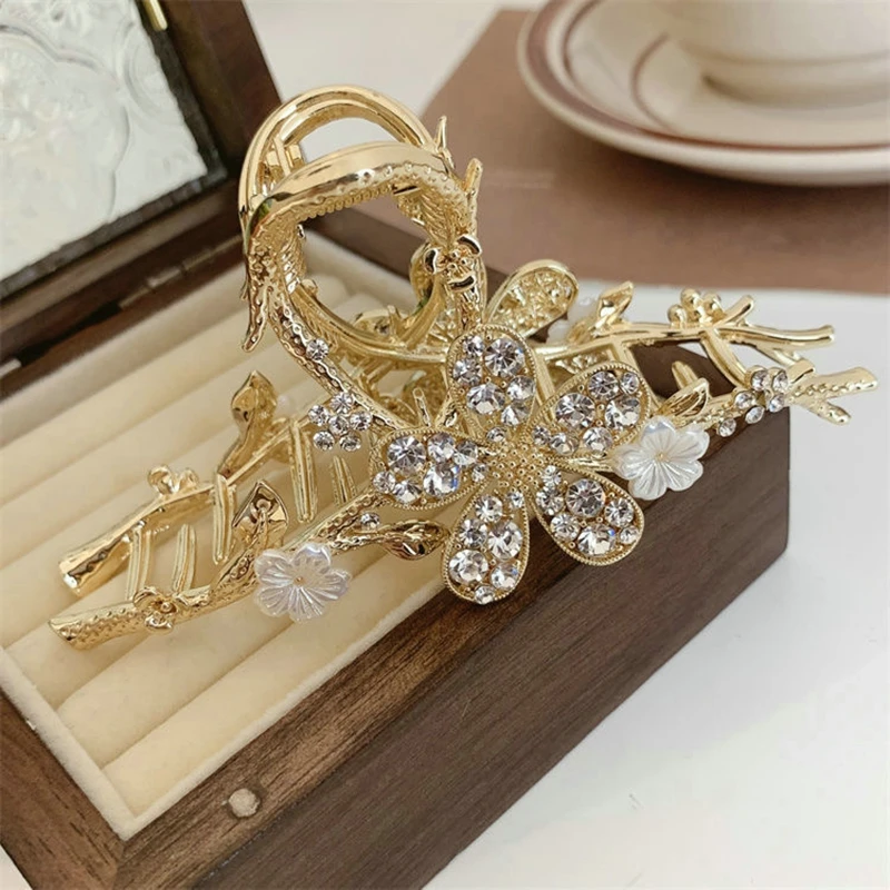 

Golden New Korean Women Hair Claw Hair Clip Pearl Branch Flower Rhinestone Large Grab High-End Luxury Headwear Hair Accessories