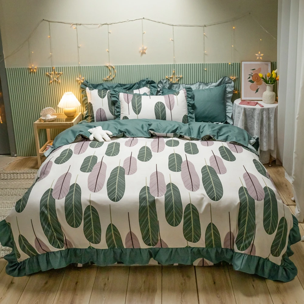 

Green Leaves Bedding Sets Lace Duvet Cover Lotus Leaf Edge AB Side For Home Single Double Bed Cover Sheets Sets on the bed