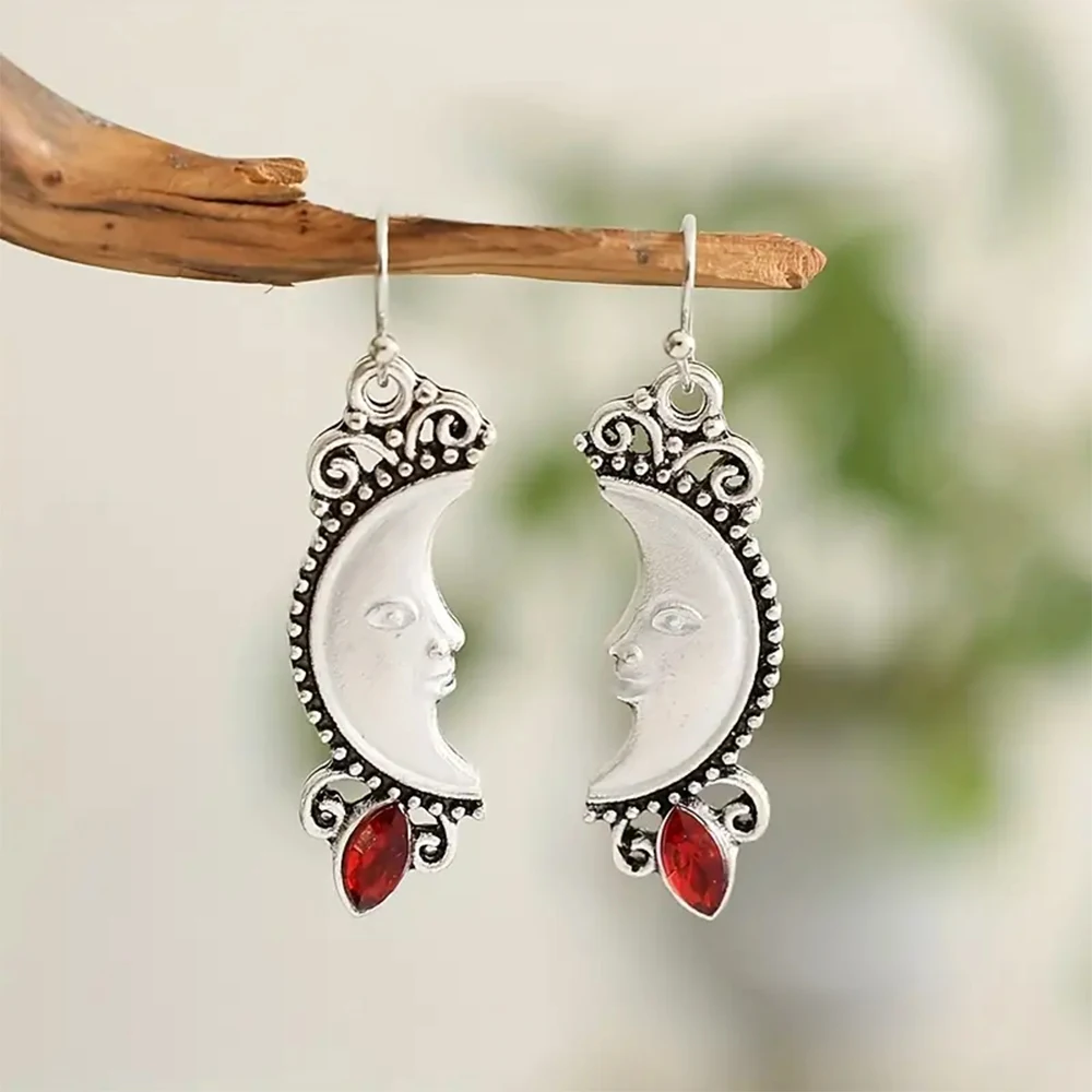 

Moon Face Dangle Hanging Earrings for Women Statement Red Stones Retro Piercing Eardrop Accessories Wedding Ladies Jewelry Gifts