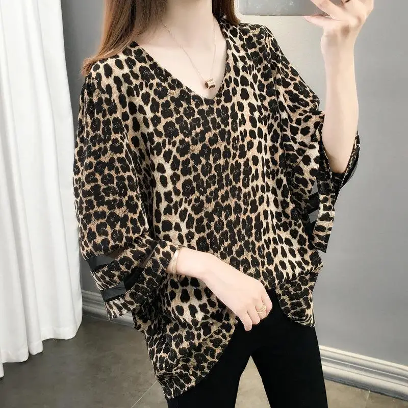 

Leopard thin section seven-point sleeve chiffon shirt female 2023 spring autumn new Korean lace hollow loose large size blouse