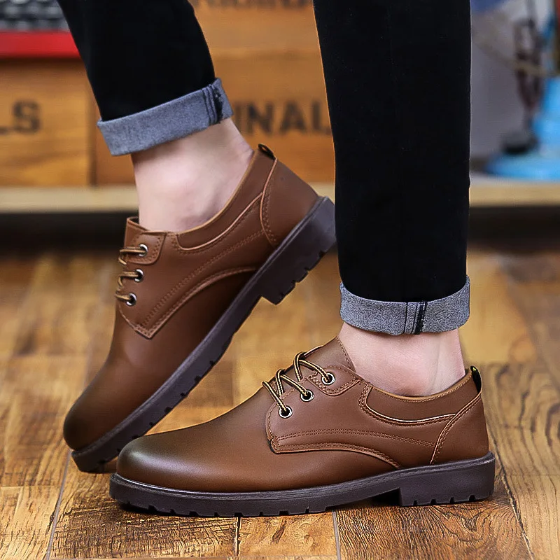 

2019 new men's leather shoes spring and autumn Oxford shoes fashion casual dress shoes men's business with anti-slip