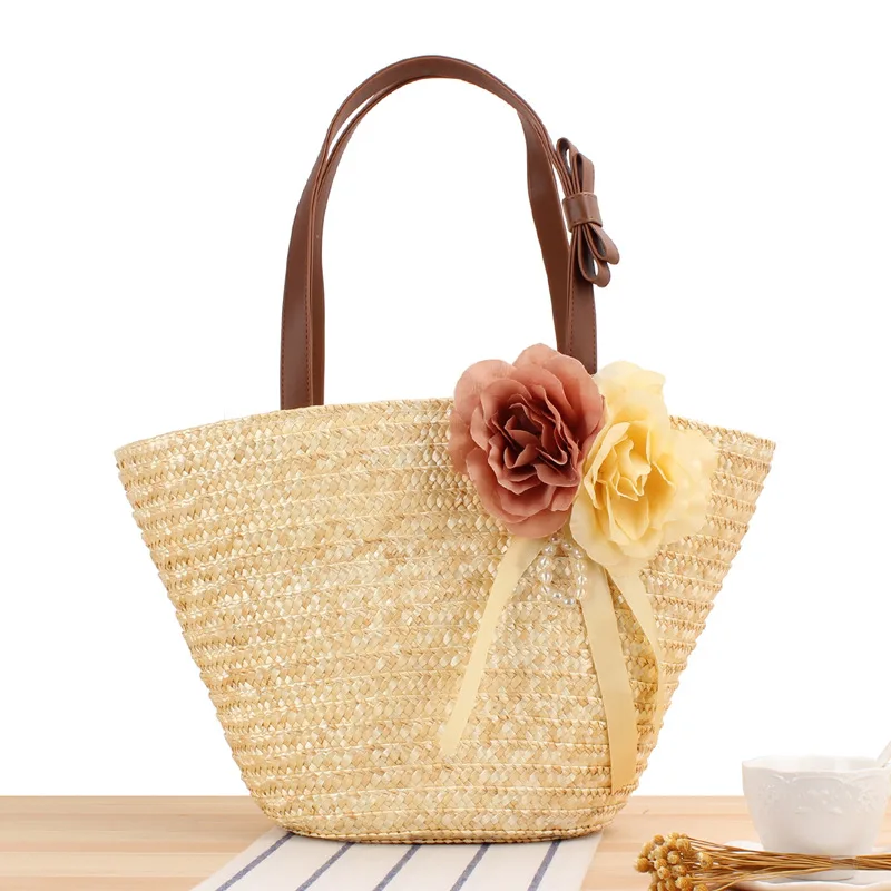 

Handmade Straw Weave Women Handbag Beach Holiday Rattan Woven Flower Decor Bucket Tote Bag Summer Beach Bag Bohemia Handbag