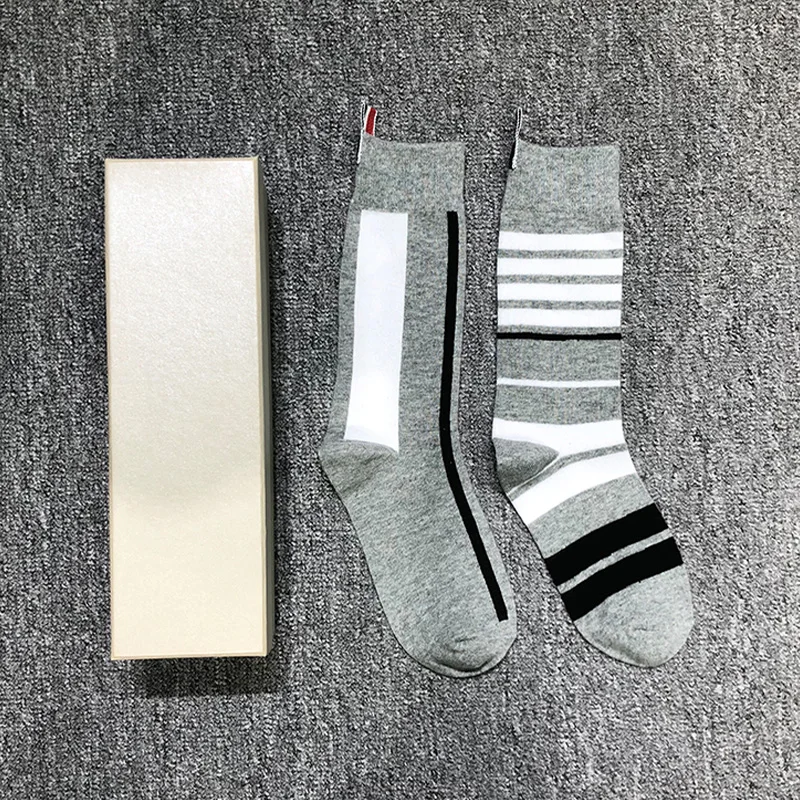 3 pairs of TB striped yarn-dyed socks for men and women in the tube casual wild winter warm ins in the tube socks tide brand