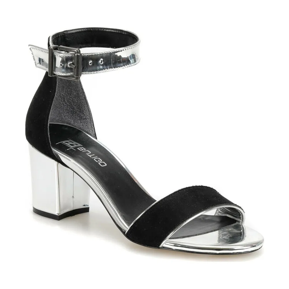 

Dorlie 19S-089 Black Female Sandals