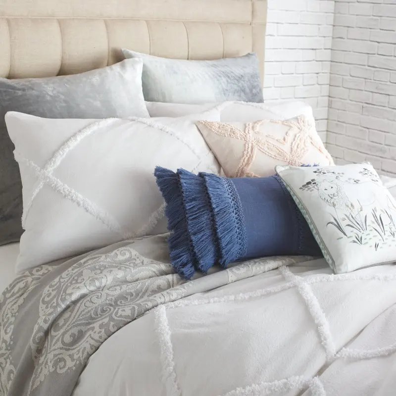 

Chenille Lattice 3 Piece Full/Queen Comforter Set, White, Cotton, Chenille Tufted, Polyfill For Adults