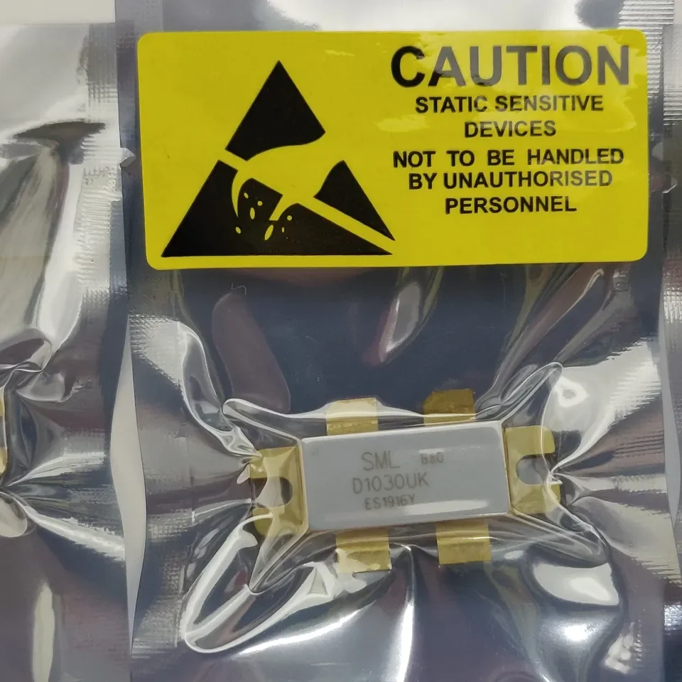 

100% оригинал: D1030UK D1030 Великобритания [28 в 40 А 400 Вт 175 МГц DR] -высококачественный оригинальный DMOS транзистор