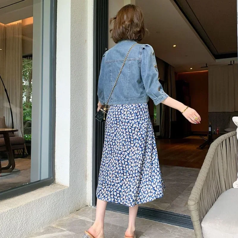 Верхняя одежда женские джинсы пальто короткие джинсовые куртки весенне-осенняя