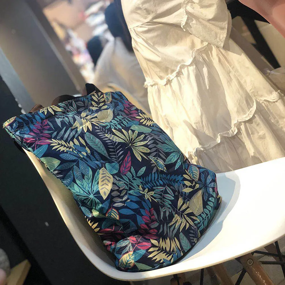 

Women Shopping Shoulder Bag Large Capacity Shopping Bag Handbag Fashionable And Elegant Waterproof For Girls
