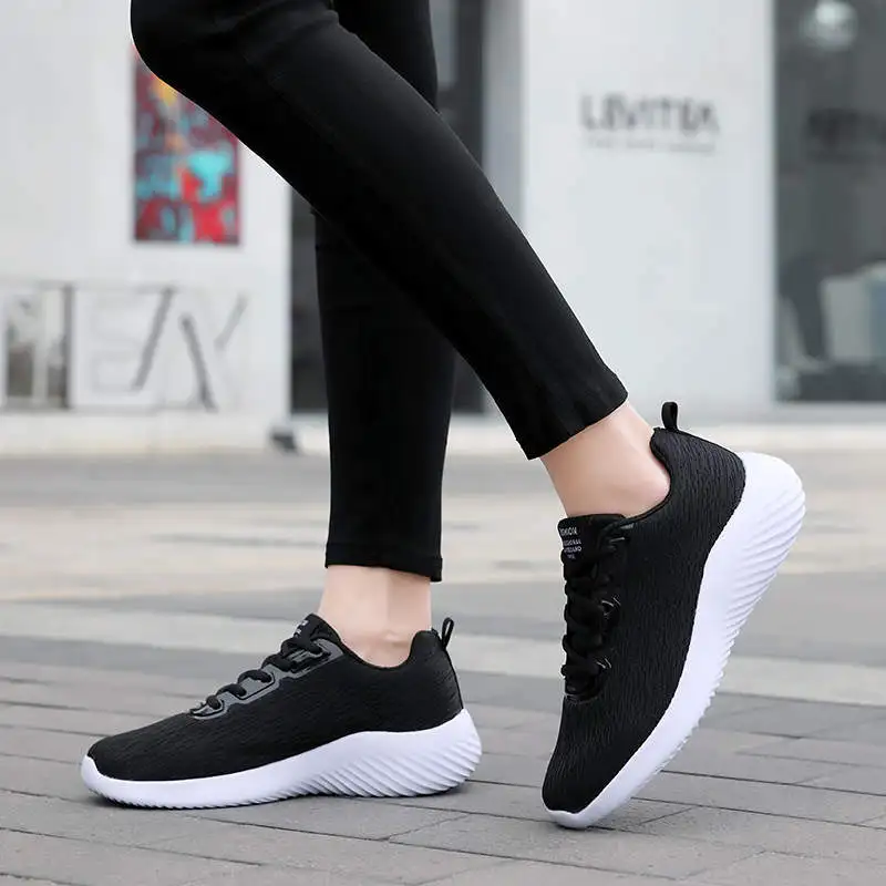 

Женские кроссовки для бега, спортивная женская обувь размеров 11, 2021, минималистичные кроссовки с вулканизацией, детская женская спортивная ...