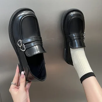 Gothic Lolita Heart buckle women's loafers Mary Jane Shoes Women Cute Kawaii Chunky Platform Flats Fashion Designer Leather Shoe 1
