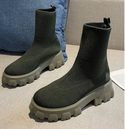 2021 Fashion New Round Toe short Boots Short Boots Autumn and Winter Comfortable Thick-soled Mid-heel Low Boots for Children