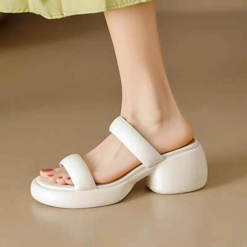 

2023 Summer New Fashion Round Toe Thick Sole Anti Slip Durable Open Toe High Heel Sandals Sexy Casual Slippers