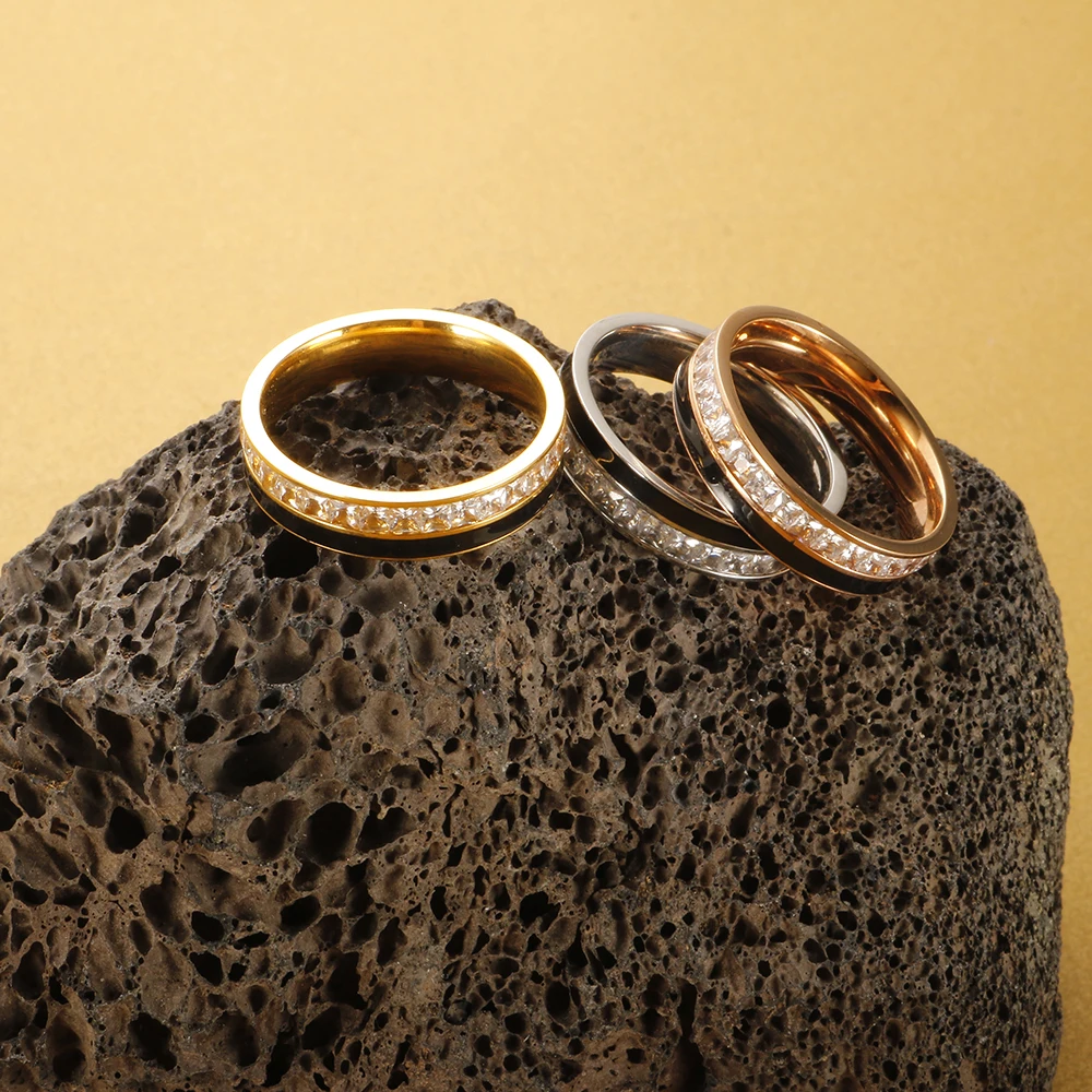 

Men Couple Wedding Ring Stainless Steel Jewelry For Women Black Enamel Full CZ Zircon Stone Crystal Shiny Polished Finger Ring