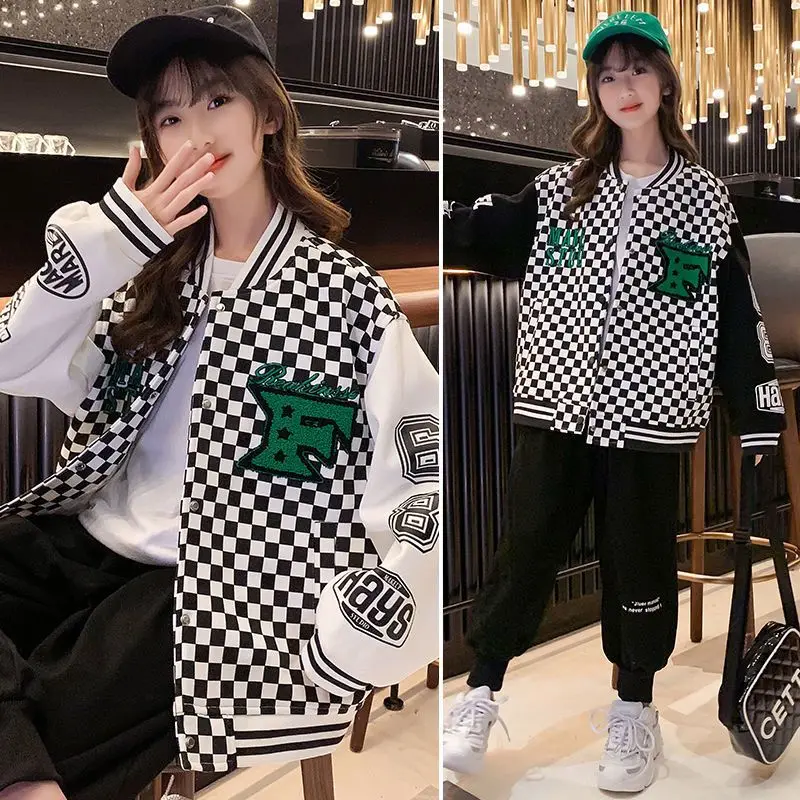 

Новая Шахматная куртка для девочек, осенняя Повседневная бейсбольная куртка, детская одежда, черно-белая клетчатая детская верхняя одежда, ...