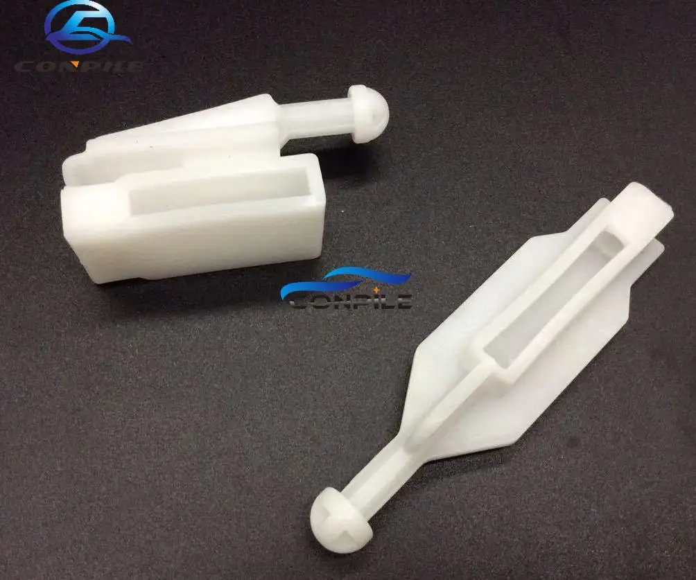

2pcs plastic clip buckle for BMW 5 Series E39 1996-2000 regulator bracket headlight repair kit