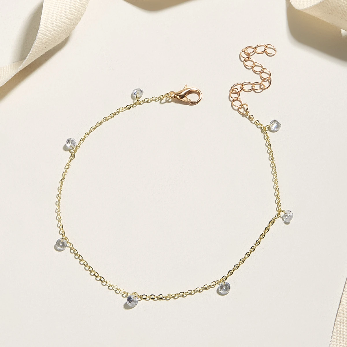 

браслет на ногу Браслеты на ногу браслет на ногу женский Женский браслет на ногу с кисточками