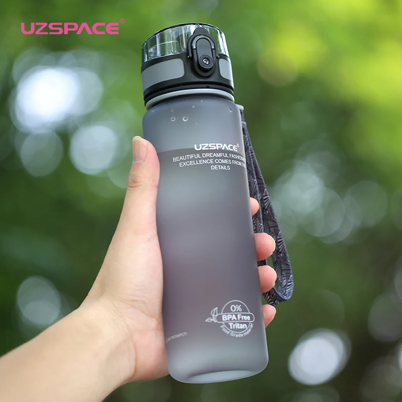 

Hot Sports Water Bottle 500/1000ML Protein Shaker Outdoor Travel Portable Leakproof Drinkware Plastic My Drink Bottle BPA Free