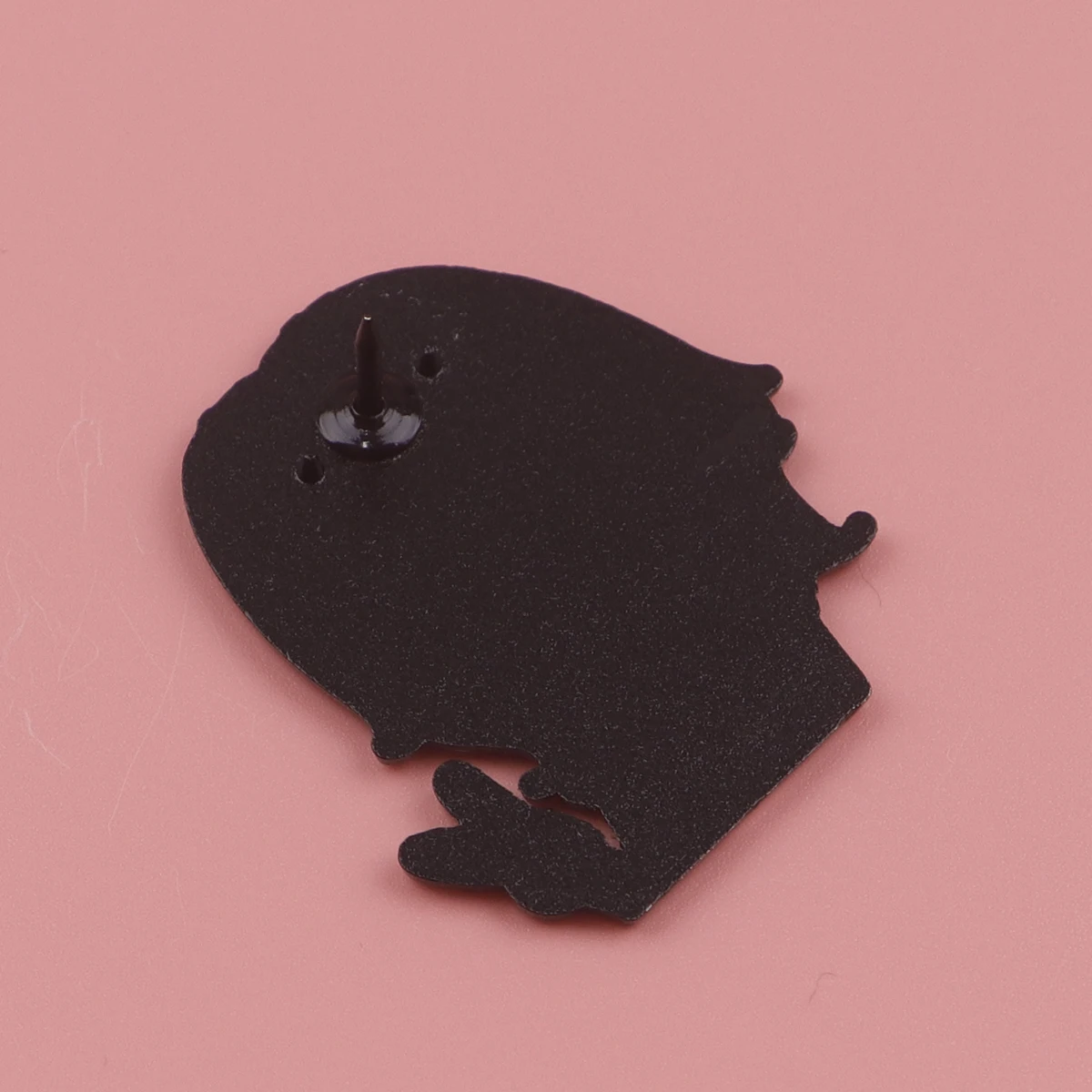 Эмалированная брошь в японском стиле для рюкзака