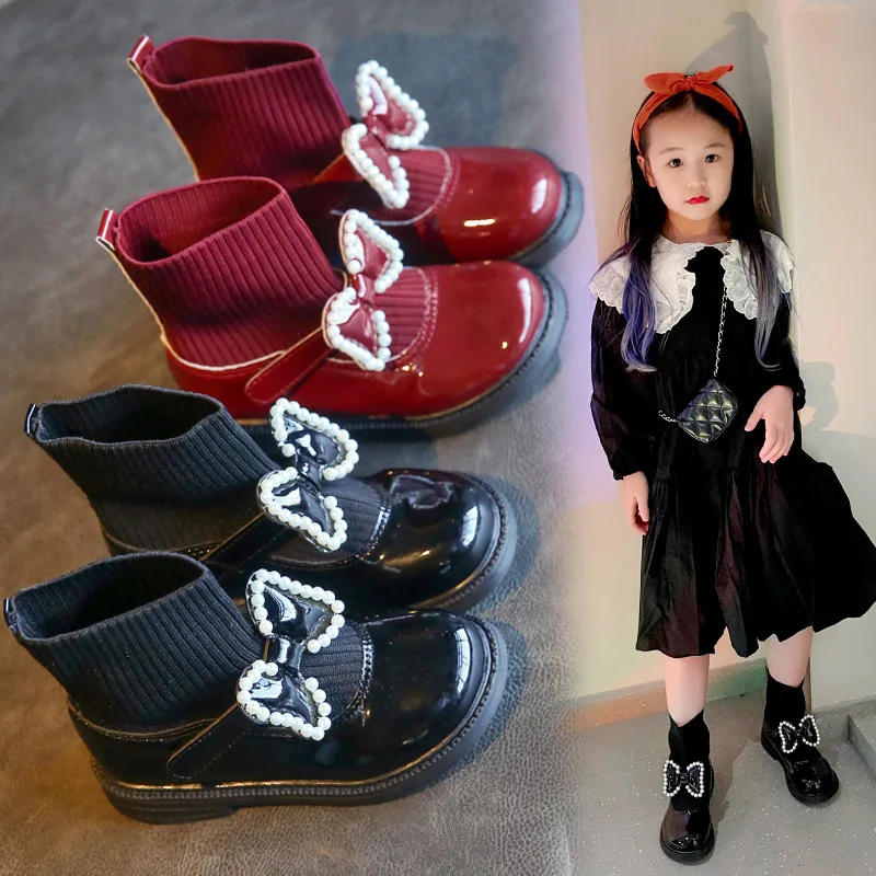 

Korean Style New with Butterfly-knot Pearls Decro Kids Girls Sock Shoes Children Versatile Non-slip Fashion School Short Boots