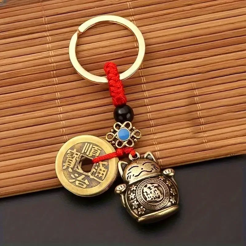 Фото Винтажная фигурка Lucky Cat, миниатюрный сплав Lucky Cat, брелок с пятью императорами и деньгами, талисман фэн-шуй, украшение для рабочего стола, поделки №3