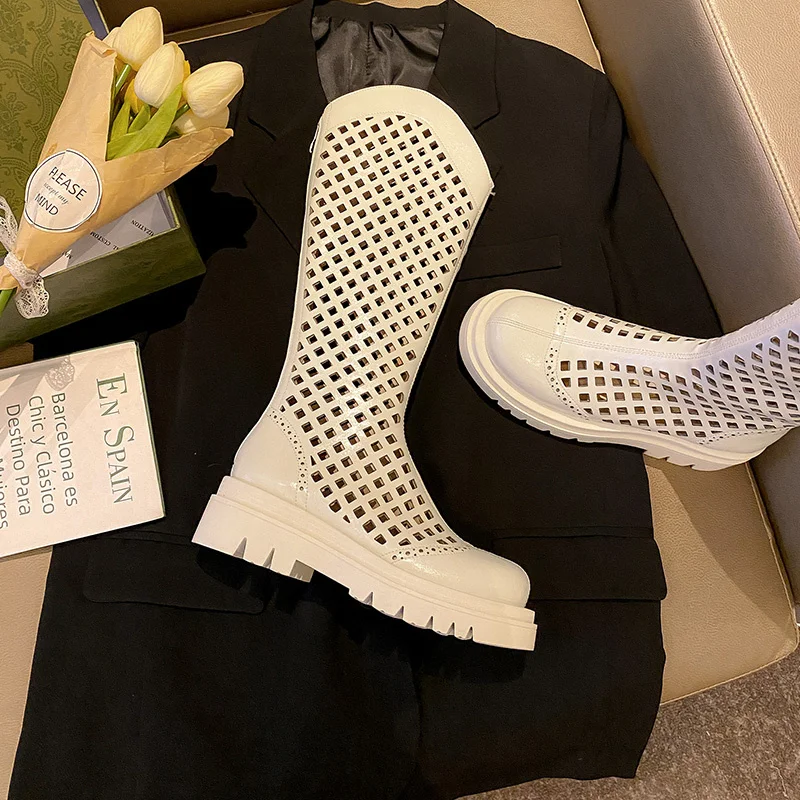 

Ботинки 2022, летние сандалии в римском стиле, гладиаторская обувь, винтажные сандалии из лакированной кожи, с вырезами, женская обувь на плат...