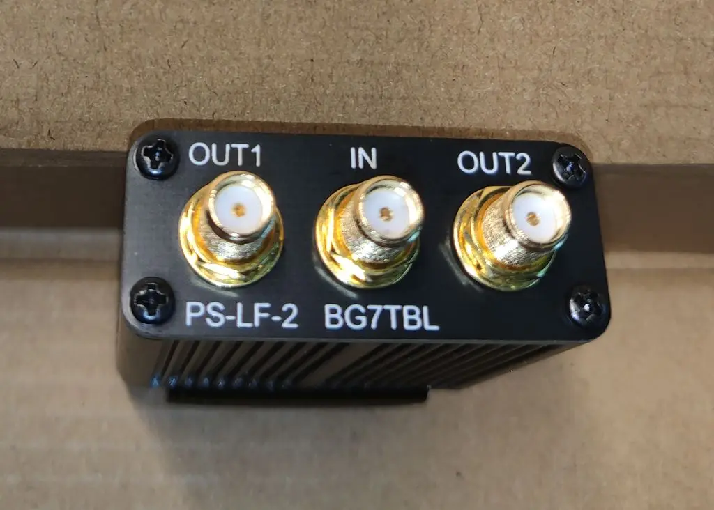 

2-way power divider. 1 point 2, PS-LF-2, 0.1M-1G, broadband