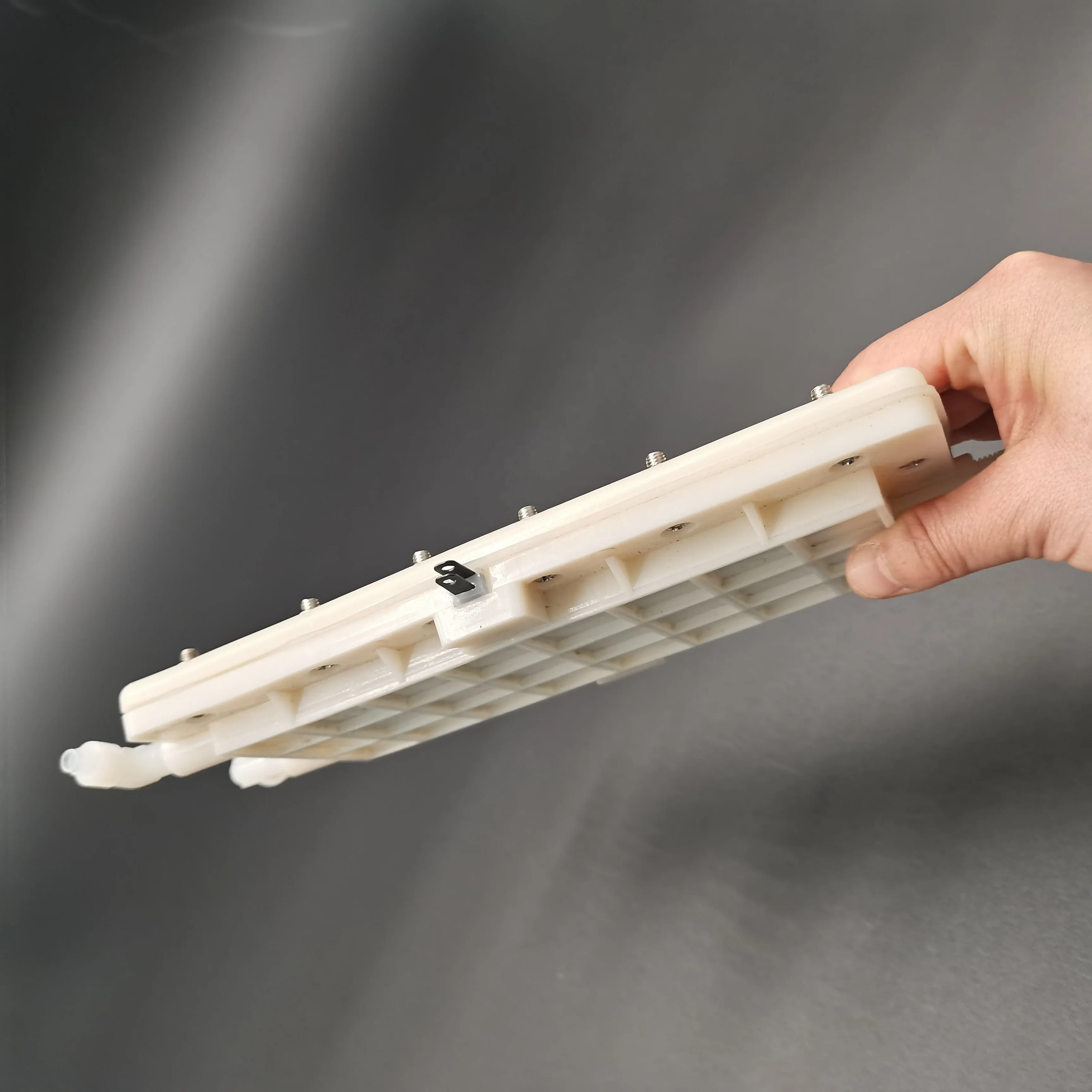 Титановый с платиновым покрытием анод небольшой Электролизный элемент для