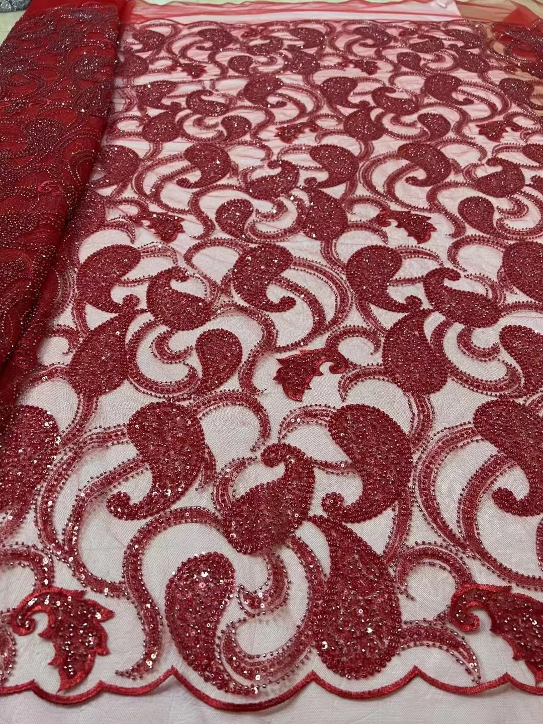 

2023 red Latest Luxurious Sequence Lace Fabrics Nigeria Lace Embroidery Mesh Lace Fabric 3D Beaded Wedding Lace Fabric
