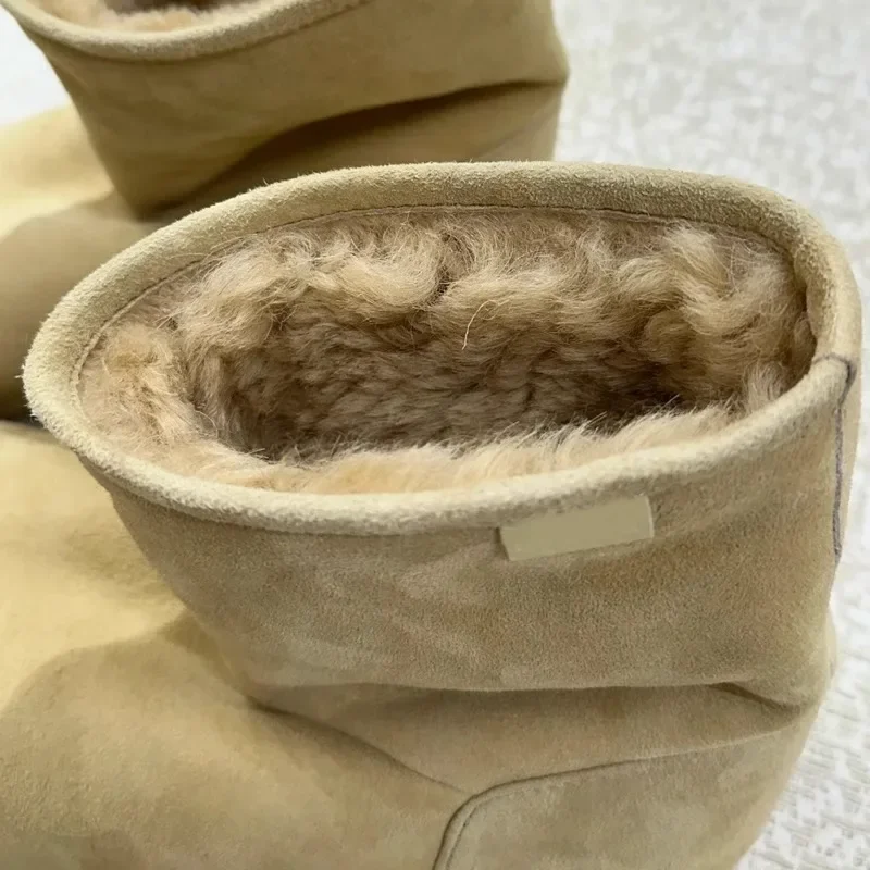 Зимние ботинки из матовой кожи на меху удобные повседневные короткие с круглым