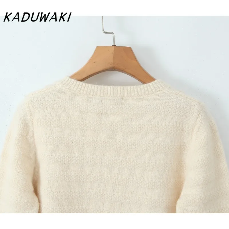 KADUWAKI американский классический бежевый джемпер с круглым вырезом и длинными