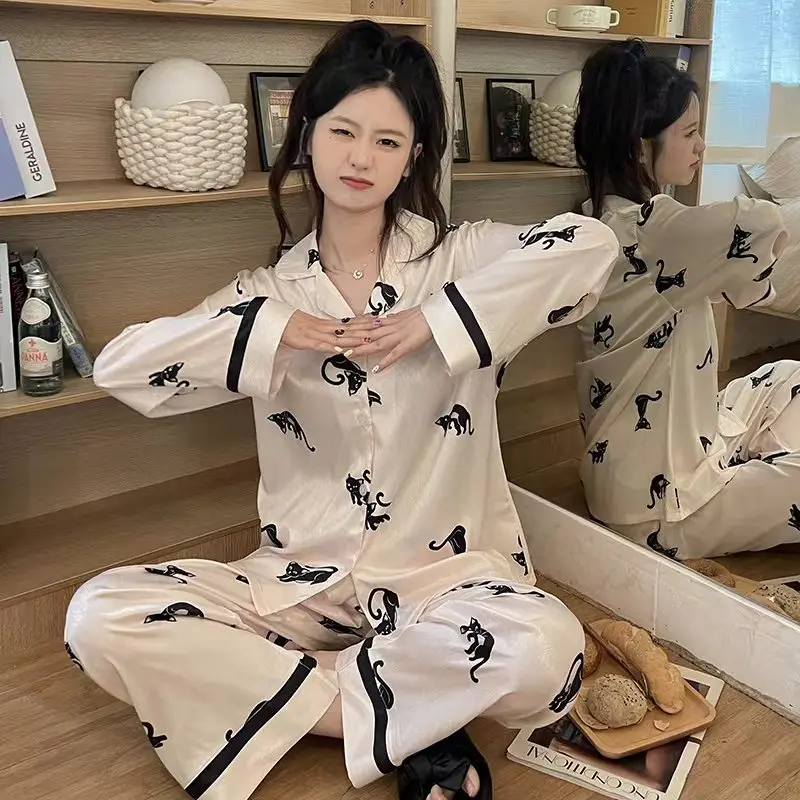 [Cream kitten] High-quality temperament long-sleeved pajamas home suit satin comfortable home