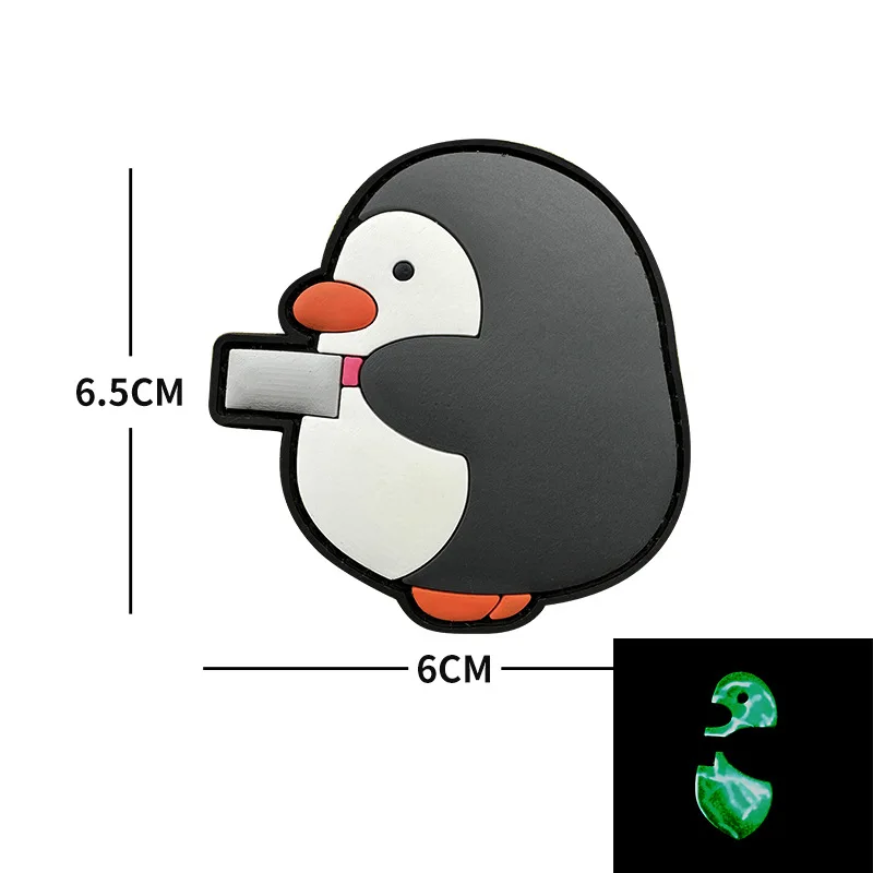 Значок для боевого духа пингвина с ножом светящиеся ночью нашивки из ПВХ